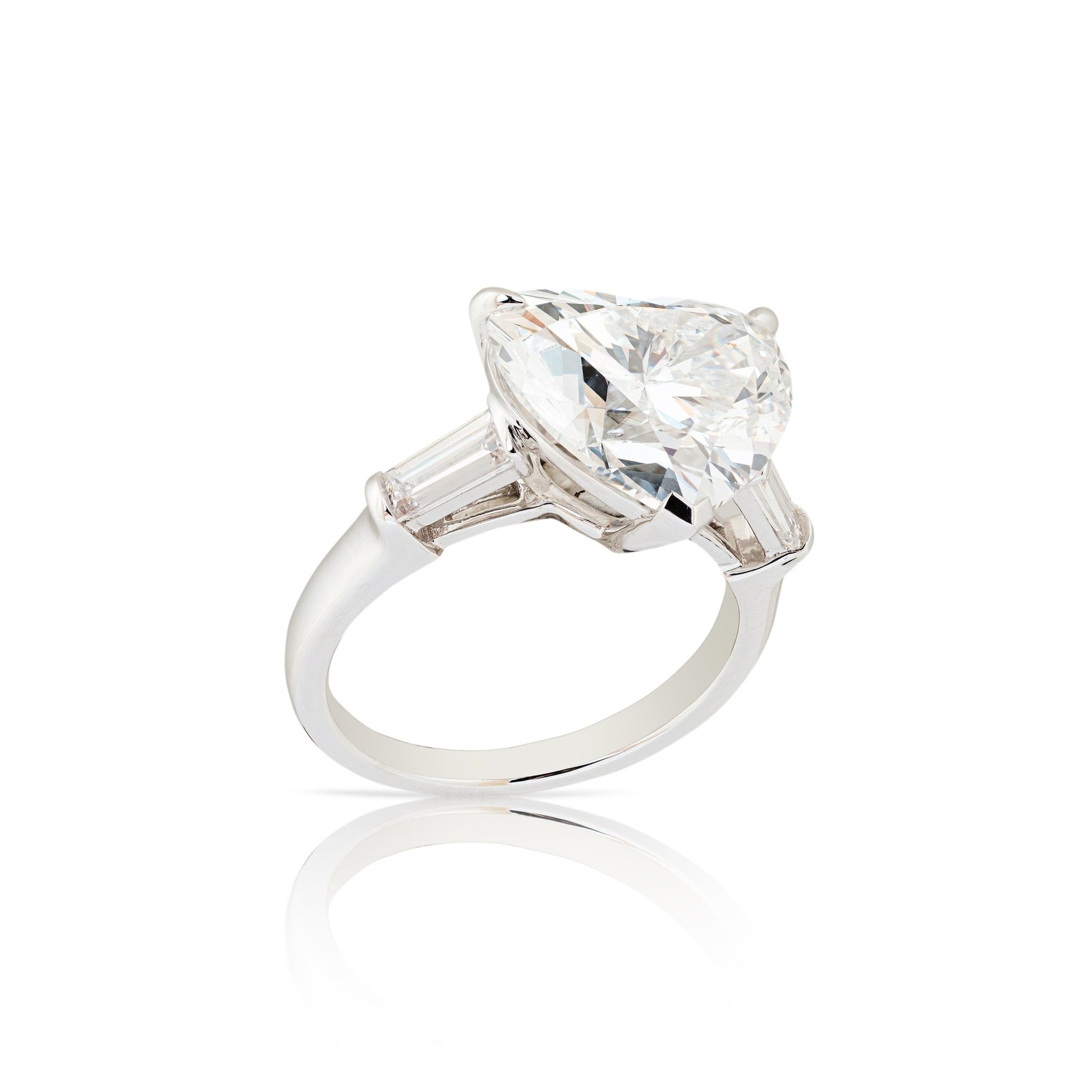 Stunning Heart - Shaped Diamond Ring - ETERNAL JEWEL