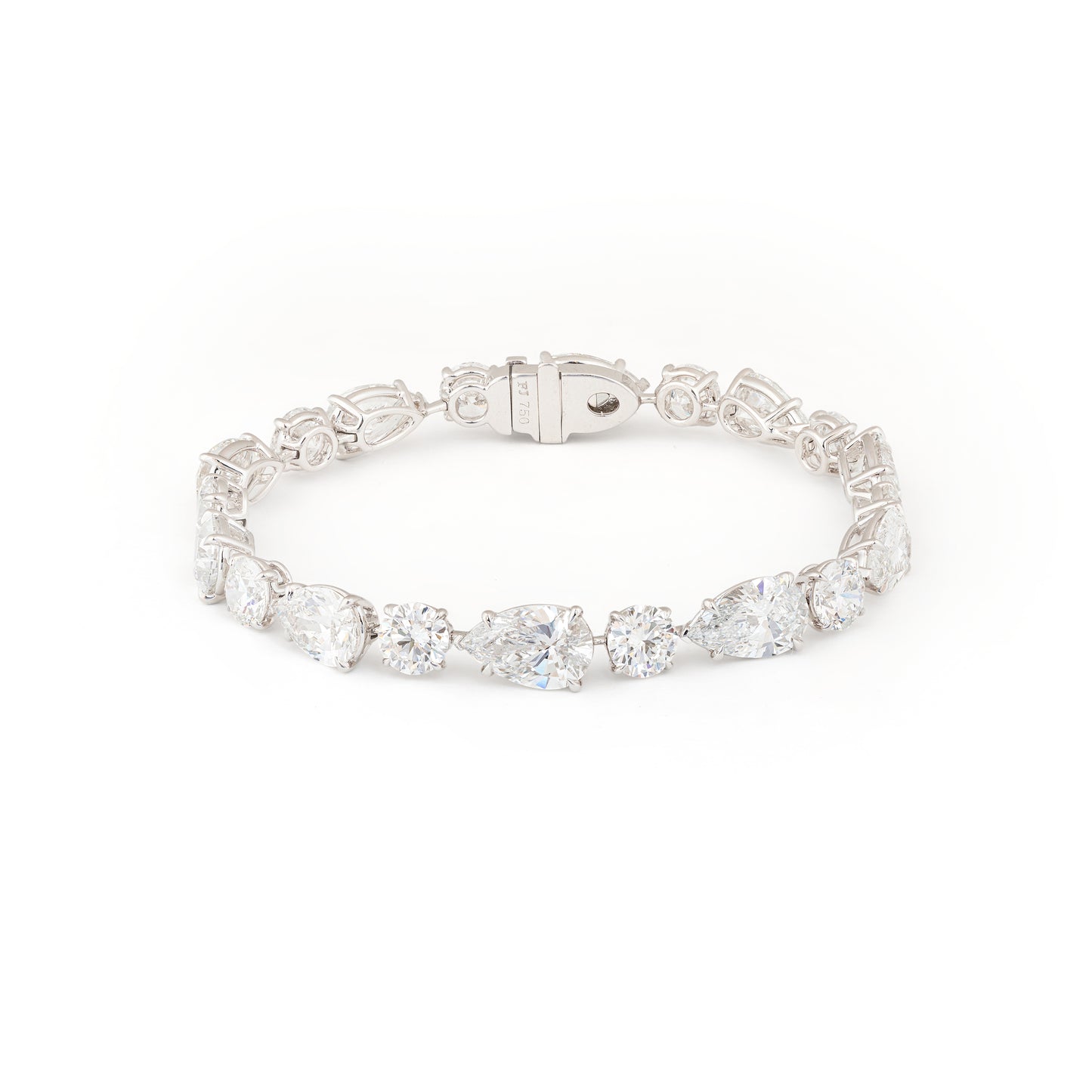 Multi-Cut Diamond Bracelet (Pear & Round cut)