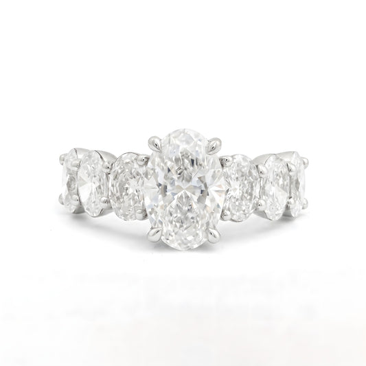 Gold & Diamond Ring