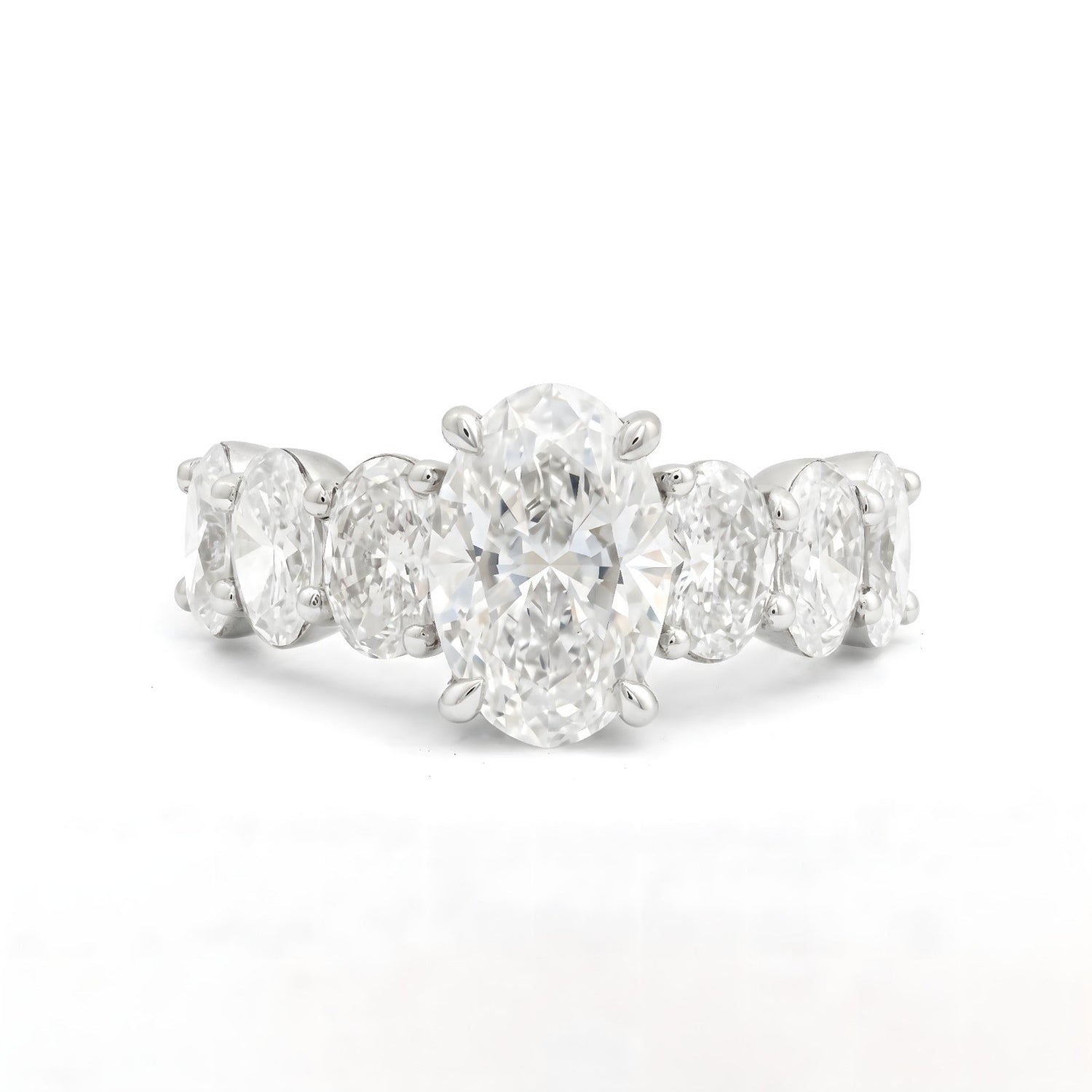 Gold & Diamond Ring - ETERNAL JEWEL