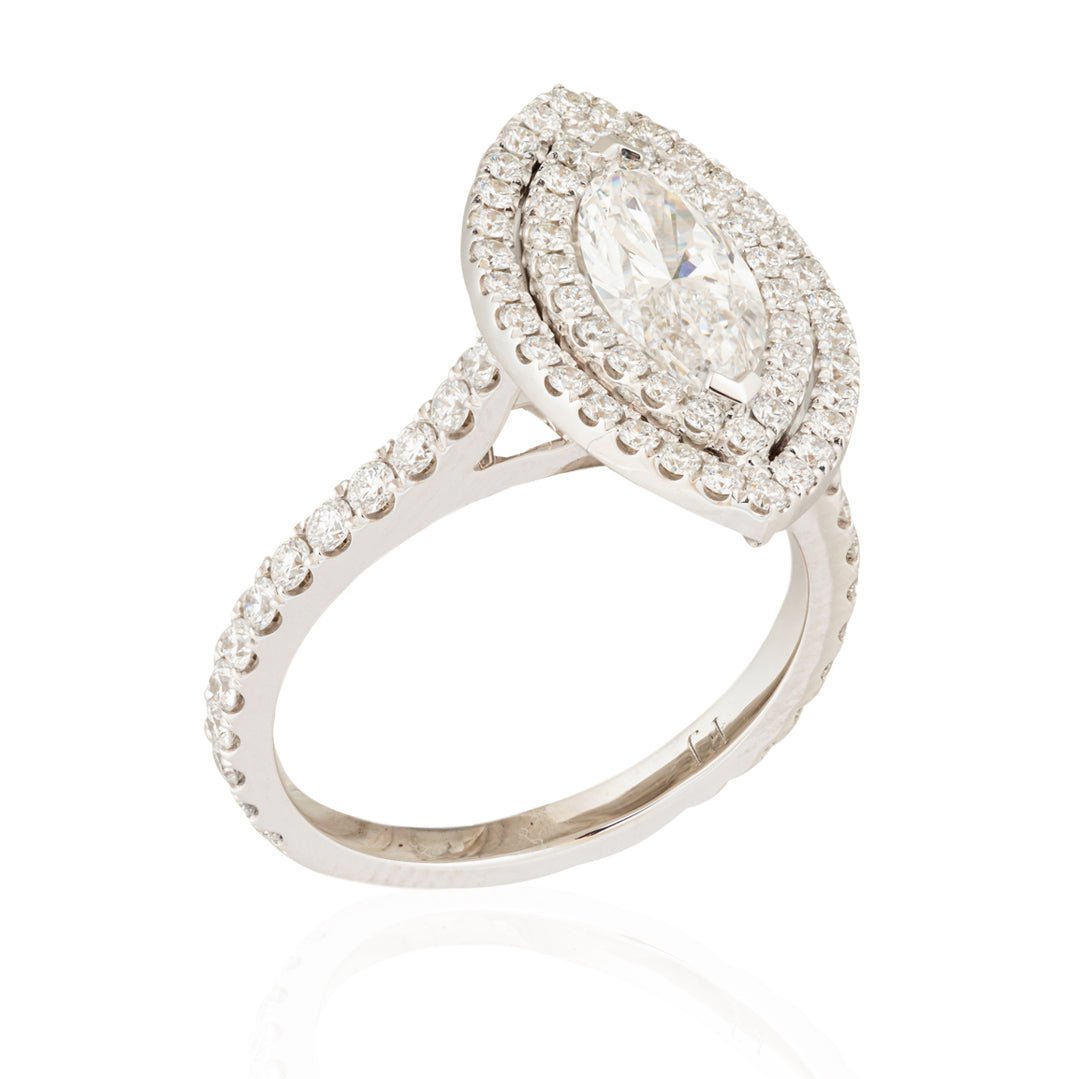 Sparkle Bright: Stunning Diamond Ring - ETERNAL JEWEL