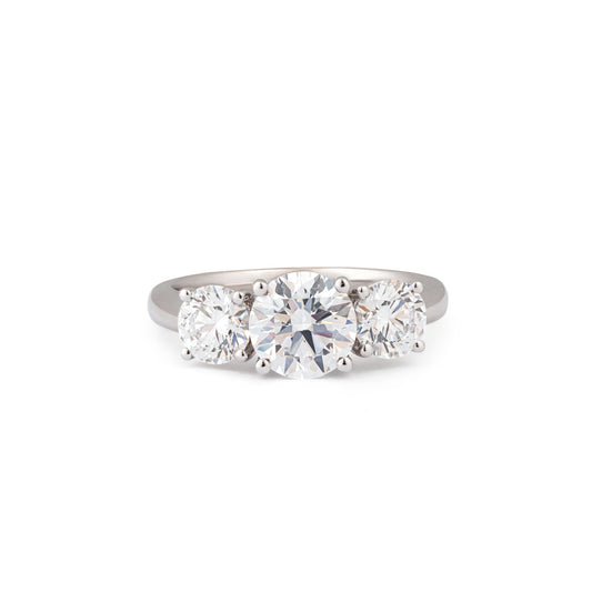 Three stones, one stunning ring - ETERNAL JEWEL